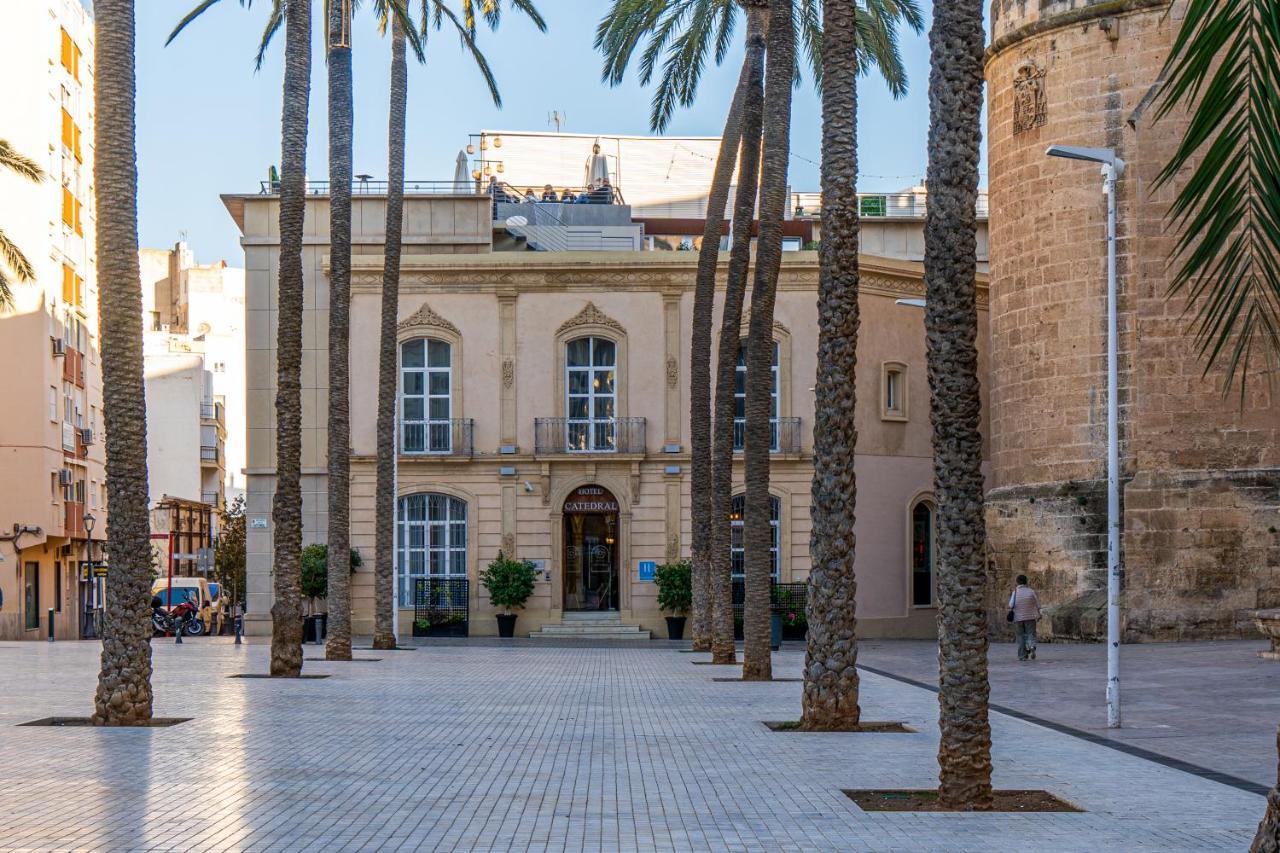 Catedral Almería Exterior foto